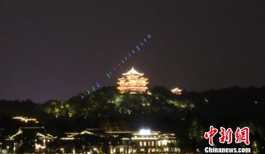 杭州西湖亮燈工程完成流光溢彩新面貌迎接G20