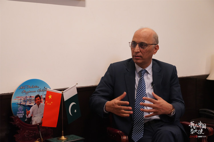 �������Ї�����ʹ�������ű������W������һ��ʢ����